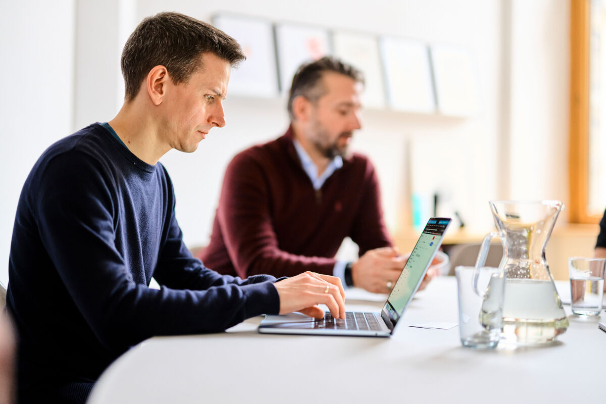 Analyse im Immobilienplattform-Projekt Analyse und Abstimmung zur Weiterentwicklung einer digitalen Immobilienplattform.