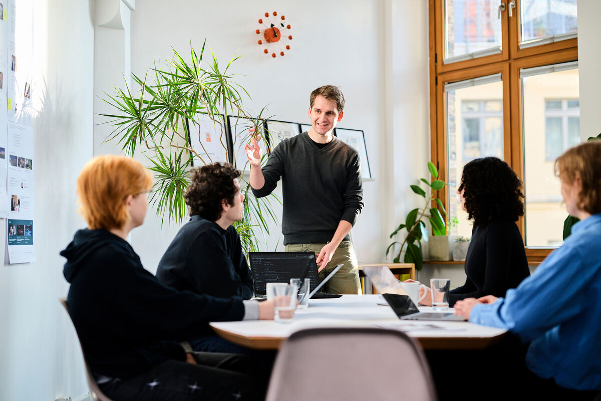 escape-Team entwickelt die UX-Struktur einer digitalen Agenda im Workshop 